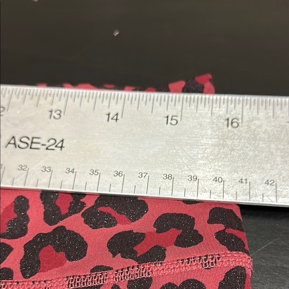 Nike Glitter Red and Black Leggings with Leopard Detail. Size Large - Picture 5 of 6